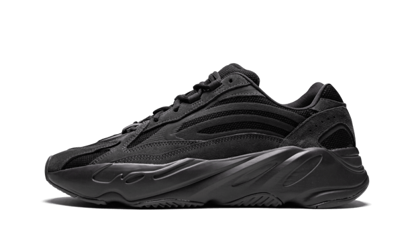 nike yeezy 700 v2